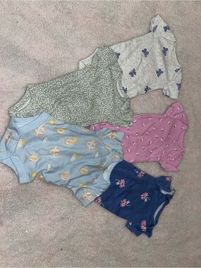 Newborn Babygirl Onesie Bundle